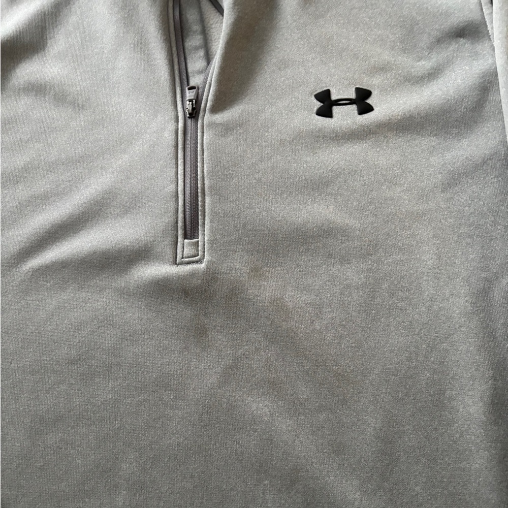 Under Armour Black and Gray Fleece Pullover